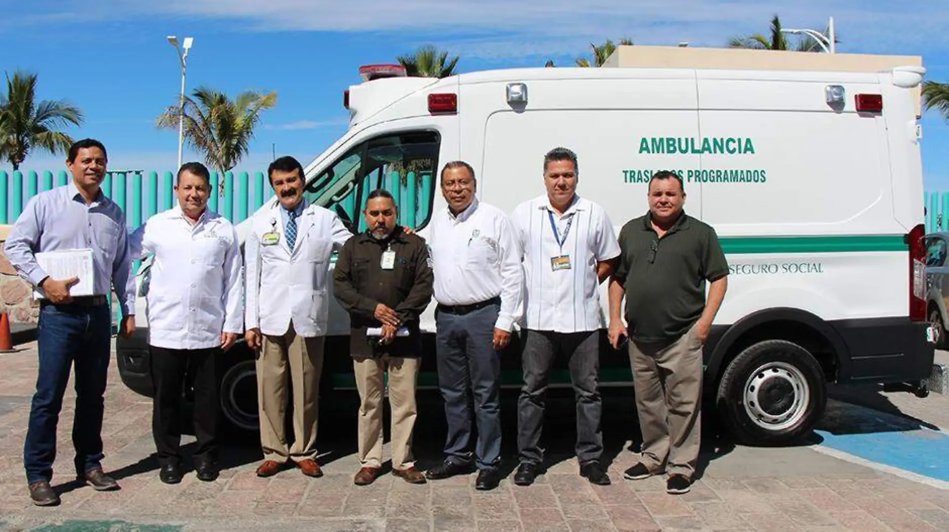 Entrega de Ambulancia